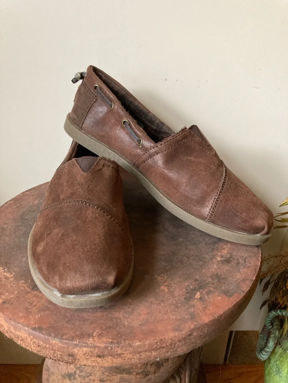 Bobs by Skechers Size 9 Chill Luxe brown casual alpargata flats
